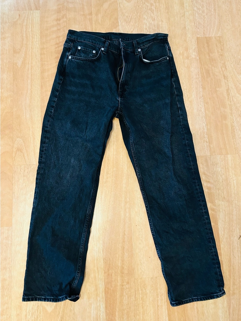Arket Women's Black Cropped Straight Jeans